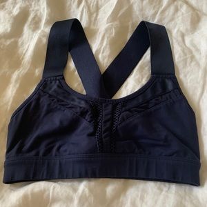 Alo Yoga Cross Back Sports Bra